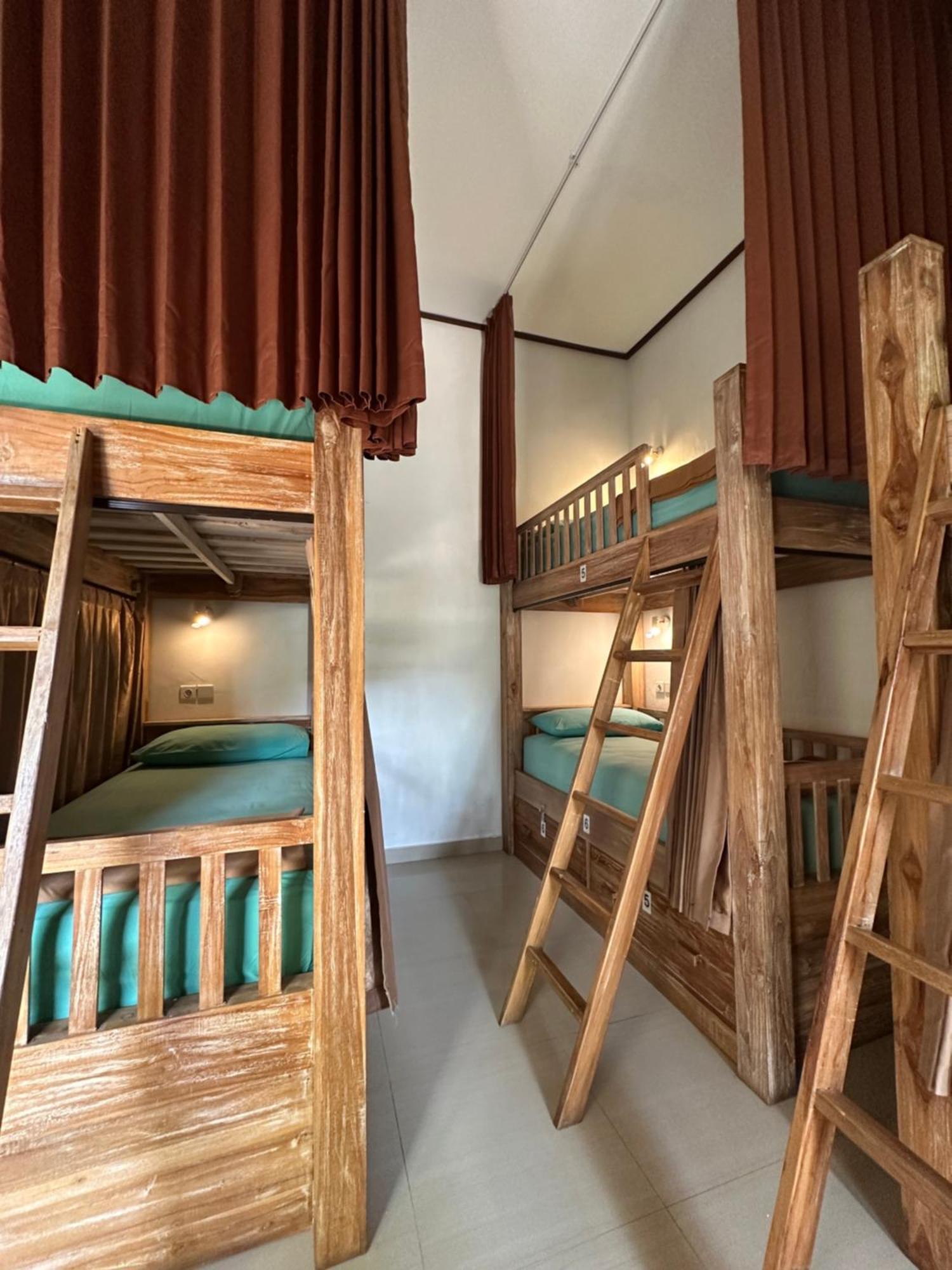 Lembongan Hostel מראה חיצוני תמונה